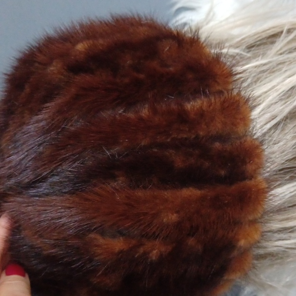 Real fur hat - Picture 4 of 13